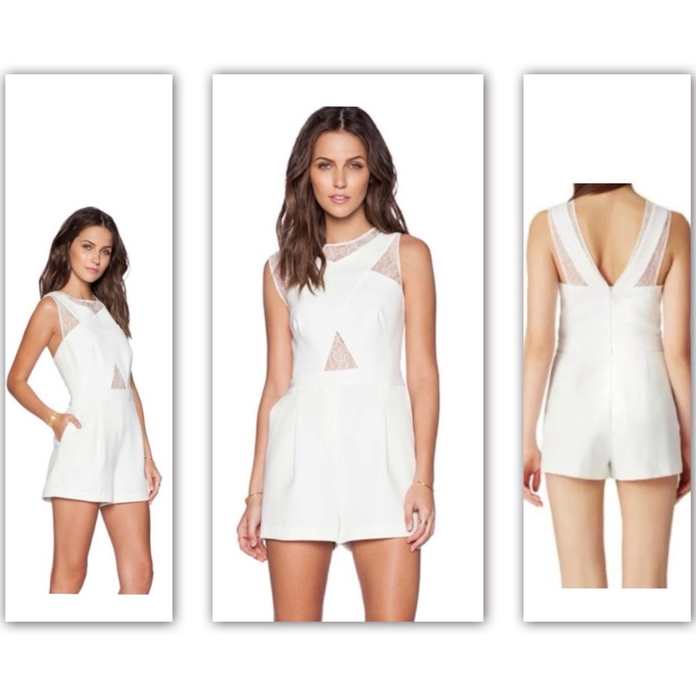 BCBGMaxAzria White Women's Shorts